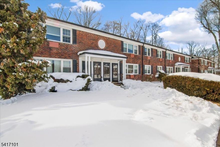 This beautifully renovated one-bedroom condo offers an exceptionally spacious layout with modern updates throughout. Located on the desirable second floor, the unit features an open and comfortable living space, refreshed finishes, and abundant natural light. A standout bonus is the pop-up attic, providing valuable extra storage rarely found in condo living.Enjoy the convenience of on-site laundry, available parking, and a prime location to local coffee shops and just minutes from the downtown area. The community pool opens in May.