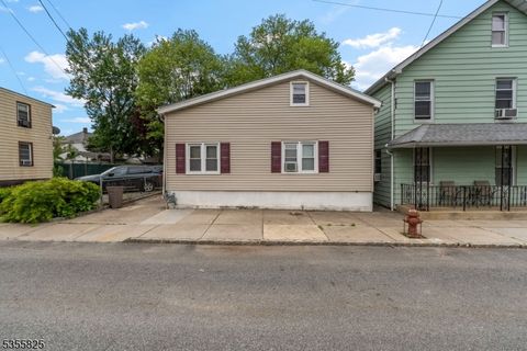 33 Humbert St Nutley Twp. NJ 07110