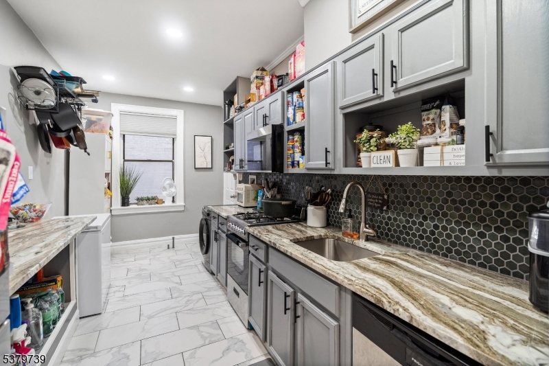 The Madrid - Residential