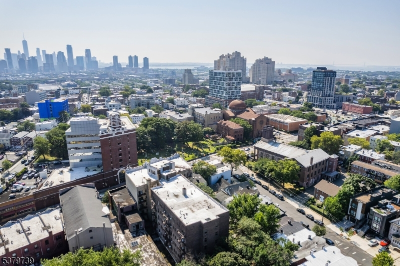 The Madrid - Residential