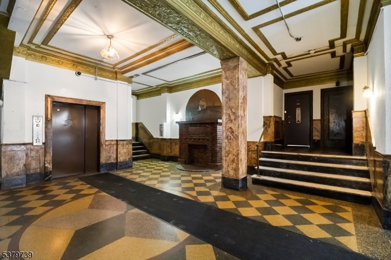 The Madrid - Residential