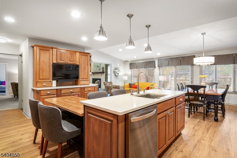 Whitehouse Station - Residential