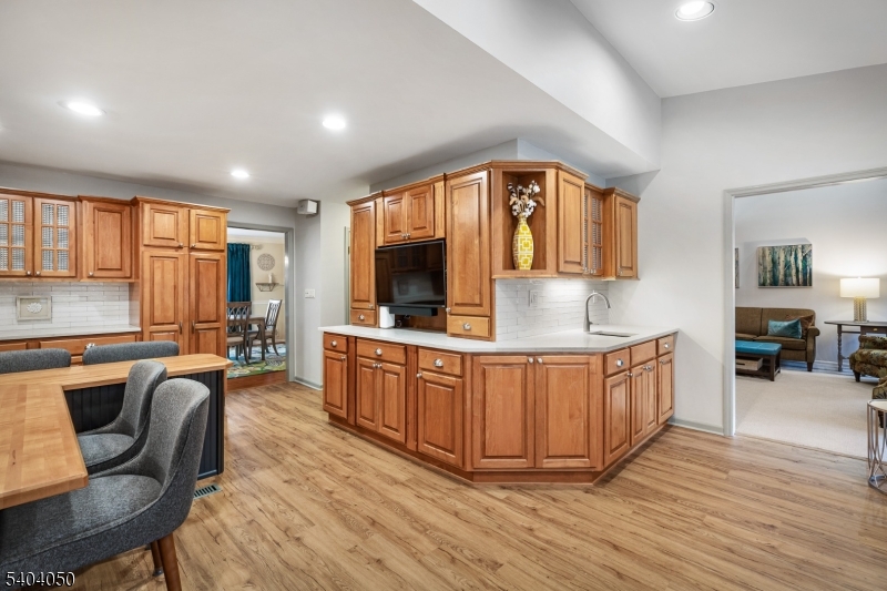 Whitehouse Station - Residential