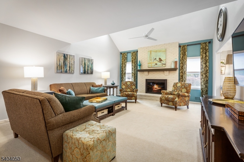 Whitehouse Station - Residential