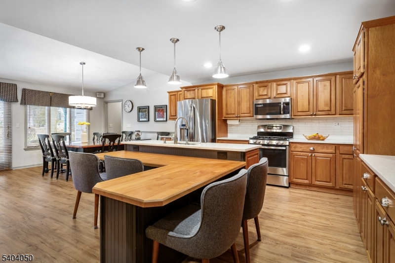 Whitehouse Station - Residential