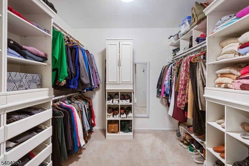 Whitehouse Station - Residential