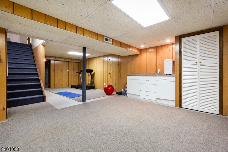 Whitehouse Station - Residential