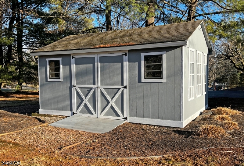 Whitehouse Station - Residential