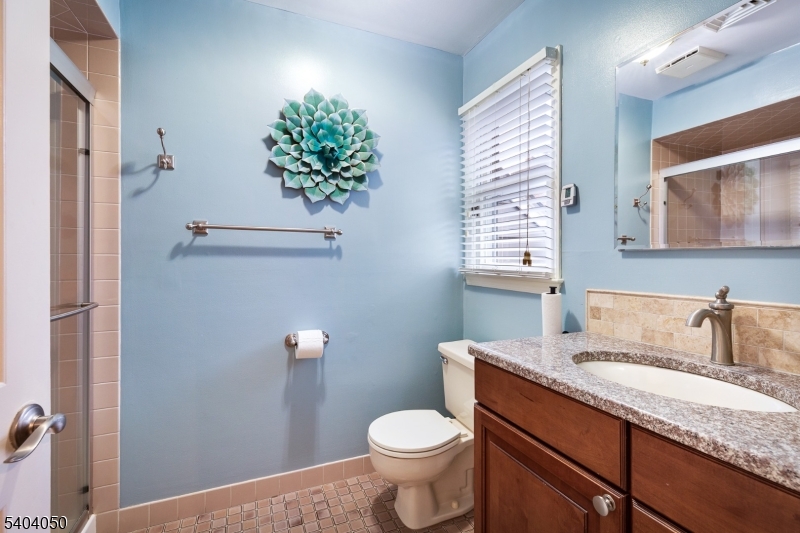 Whitehouse Station - Residential