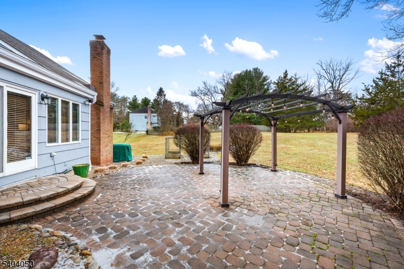 Whitehouse Station - Residential