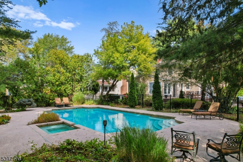 Pine Brook - Residential