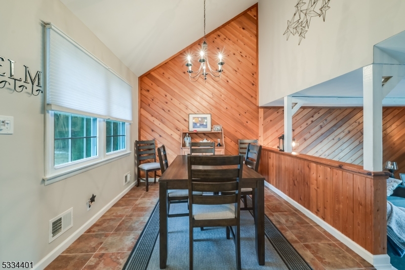 Randolph Twp., New Jersey 07869, United States, 2 Bedrooms Bedrooms, ,2 BathroomsBathrooms,Residential,Pending,10348