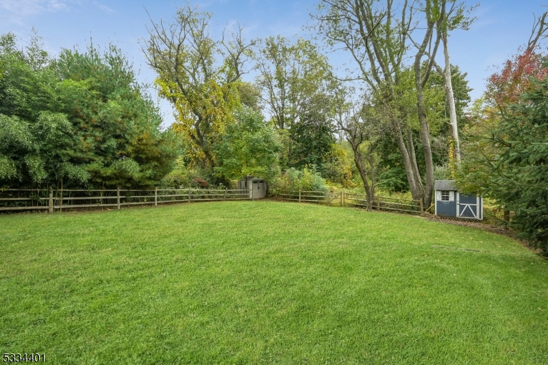 Randolph Twp., New Jersey 07869, United States, 2 Bedrooms Bedrooms, ,2 BathroomsBathrooms,Residential,Pending,10348