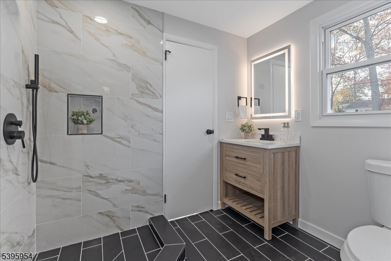 REDWOOD - Residential