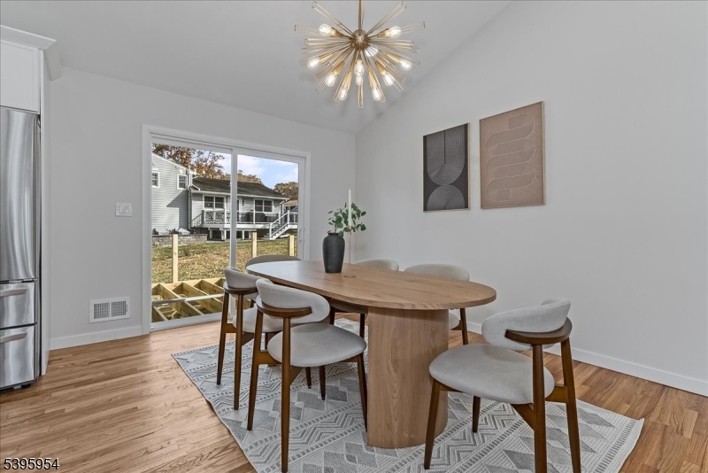 REDWOOD - Residential