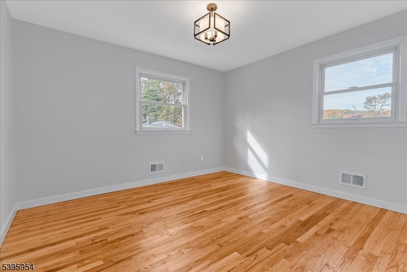 REDWOOD - Residential