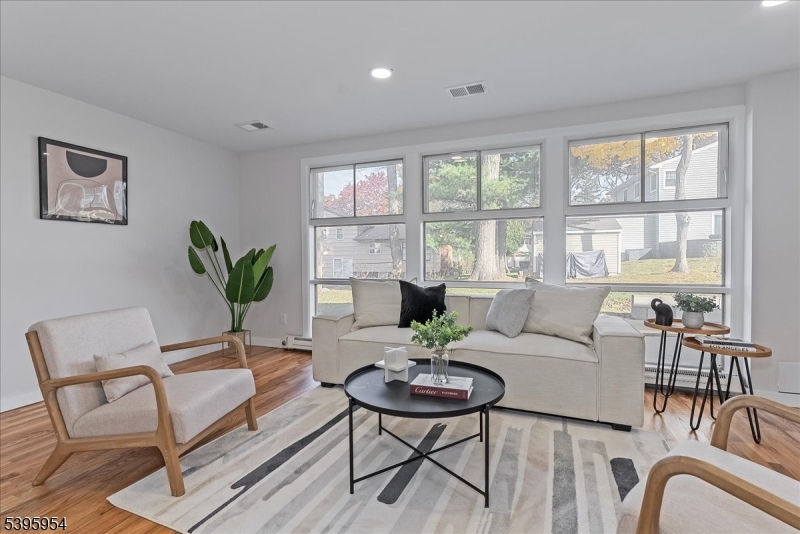 REDWOOD - Residential