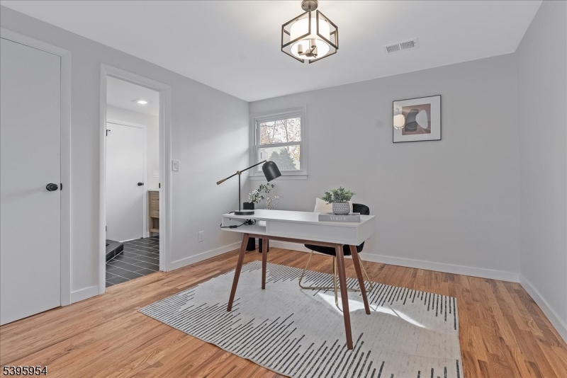 REDWOOD - Residential