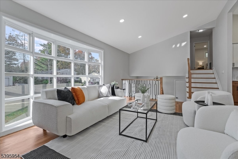 REDWOOD - Residential