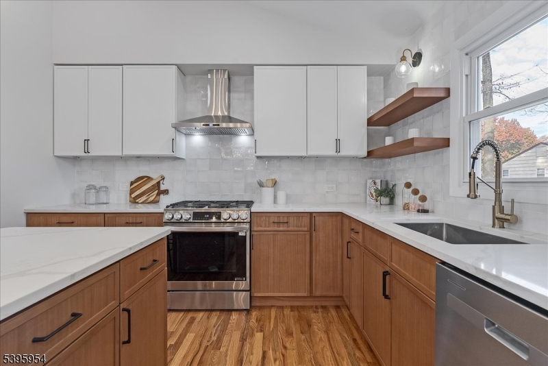 REDWOOD - Residential