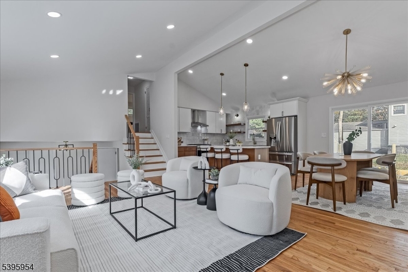 REDWOOD - Residential