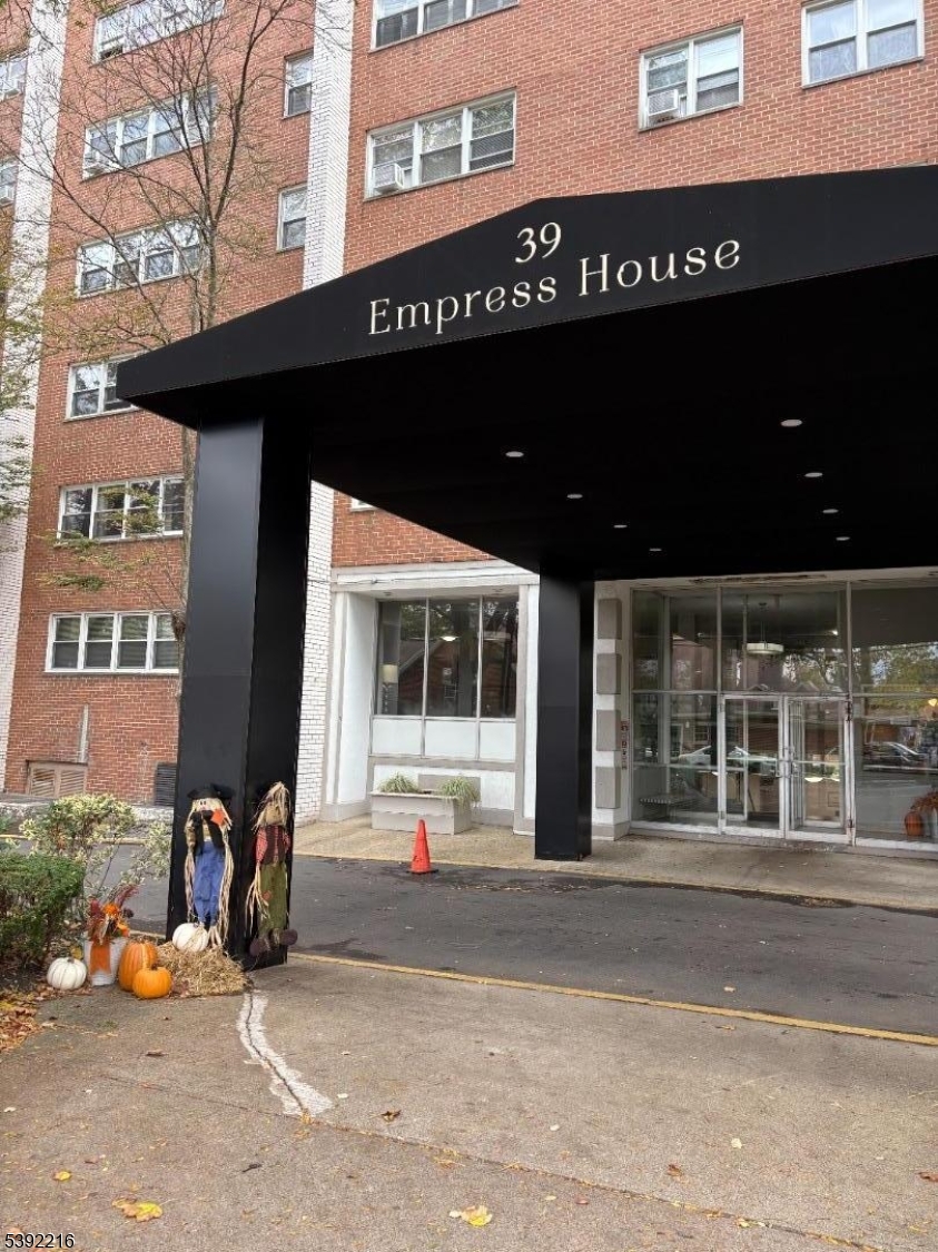 Manor Section - Residential