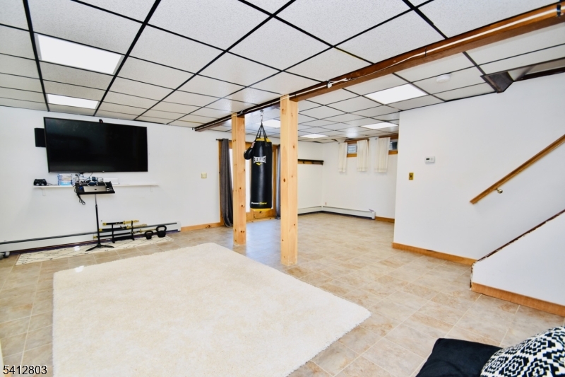 DEER TRAIL LAKE - Residential