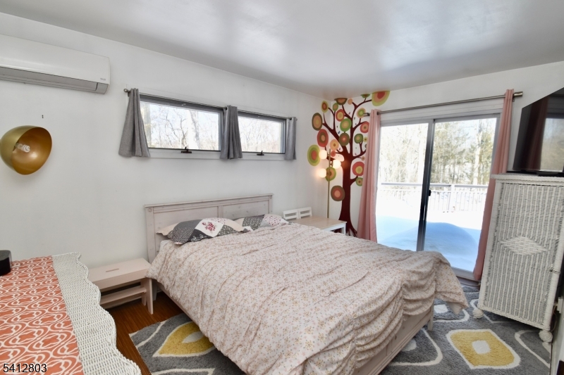 DEER TRAIL LAKE - Residential