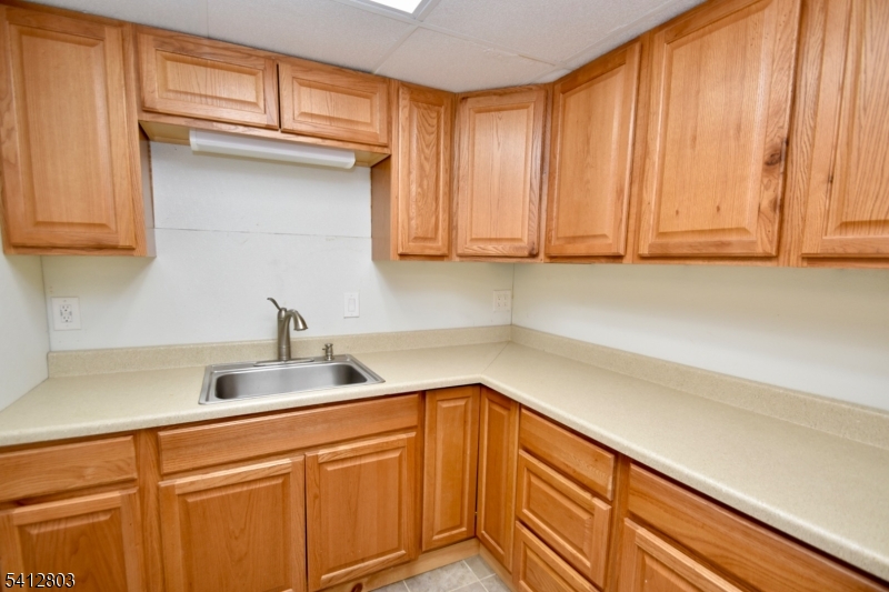 DEER TRAIL LAKE - Residential