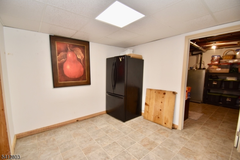 DEER TRAIL LAKE - Residential