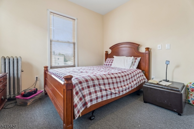 Upper Irvington - Residential Income