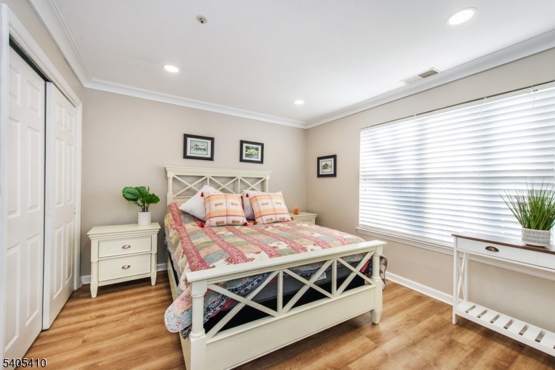 The Glens - Residential