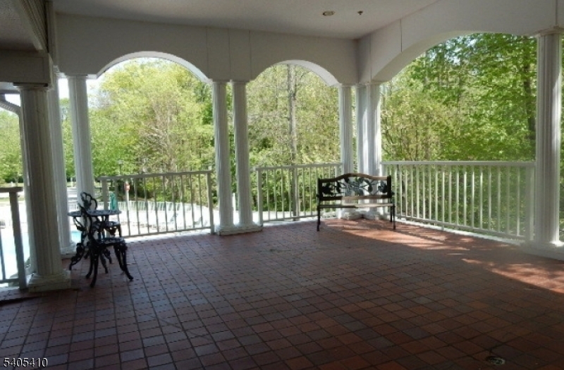 The Glens - Residential