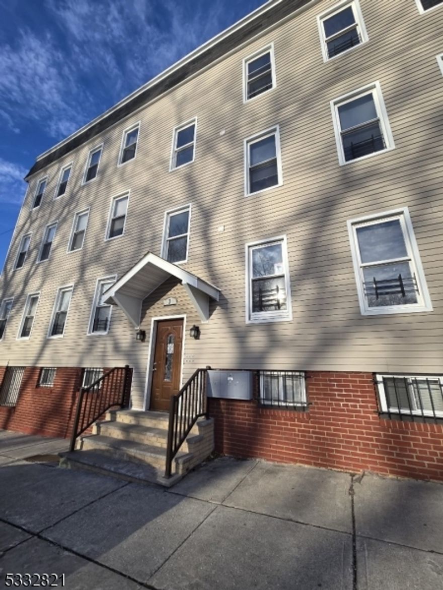 Welcome to 3 May St, Fully renovated, large kitchen, large living room, large kitchen, large bedrooms, brand new floorings and newly painted. This unit is absolutely one of a kind and ready to go for immediate move in. Near all major transportation, blocks away from shopping centers on Lyons Avenue, Chancellor Avenue, Grove St, Springfield Avenue and Clinton Avenue.