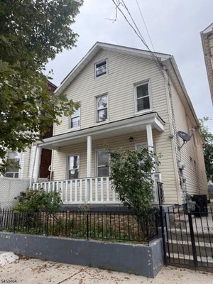 417 FRANKLIN ST, ELIZABETHPORT, NJ 07206 - Image ed9f49f6ab4d2f43fc692c2c0380cd05/4048196123