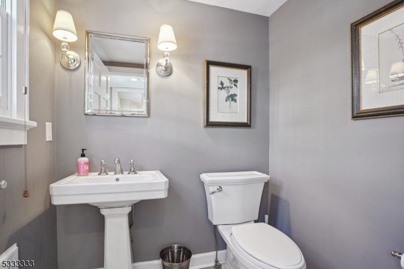 Knollwood - Residential