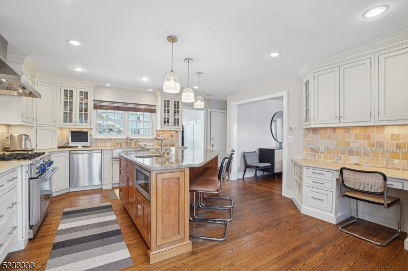 Knollwood - Residential