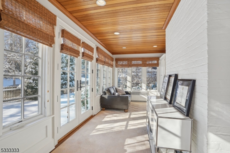 Knollwood - Residential