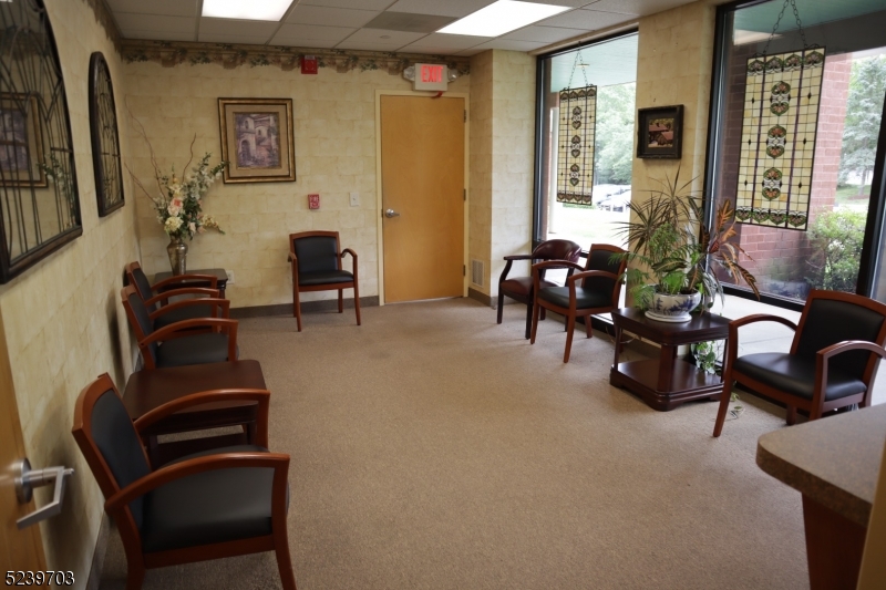 Bedminster Twp., New Jersey 07921, United States, ,Commercial,Active,71176