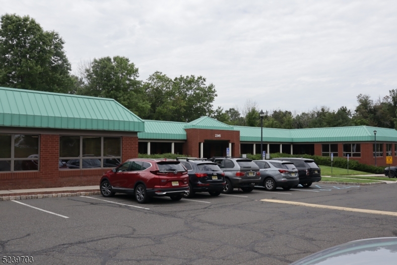 Bedminster Twp., New Jersey 07921, United States, ,Commercial,Active,71176