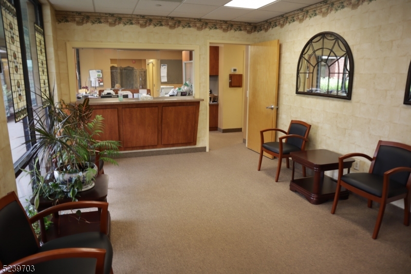 Bedminster Twp., New Jersey 07921, United States, ,Commercial,Active,71176