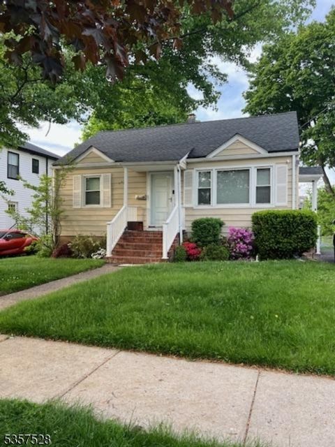 18 Livingston St Clifton City NJ 07013