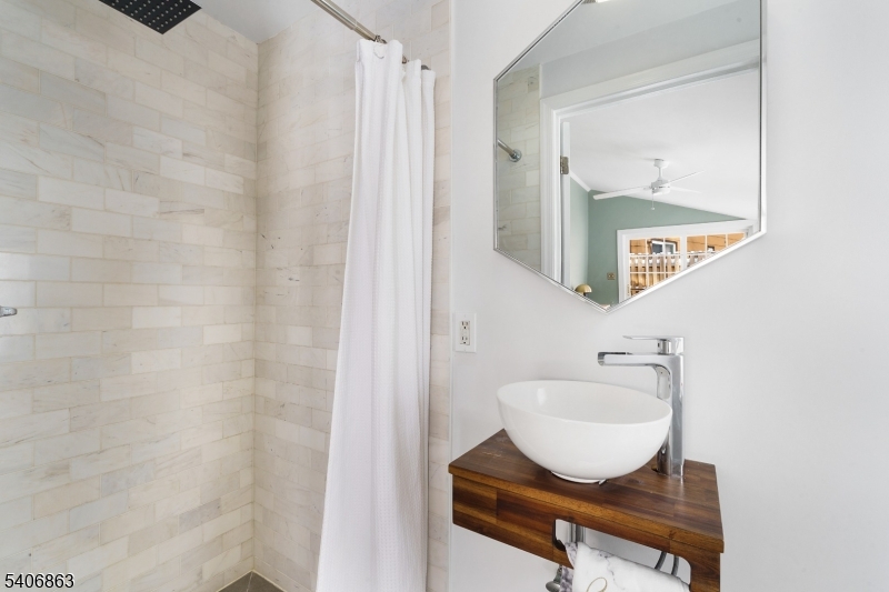 Indian Lake - Residential Lease