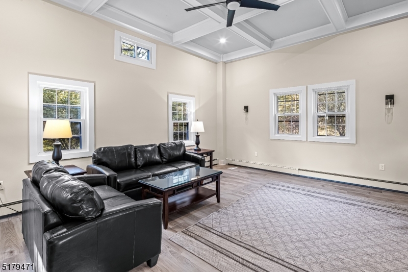 Hunt Country - Residential