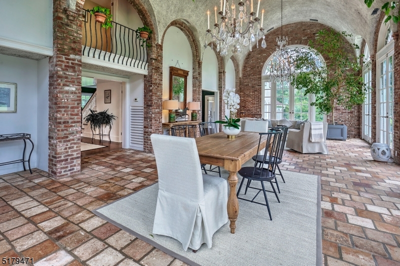 Hunt Country - Residential