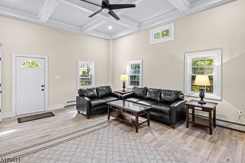 Hunt Country - Residential