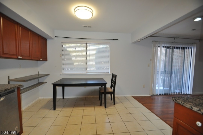 Edison Glen - Residential