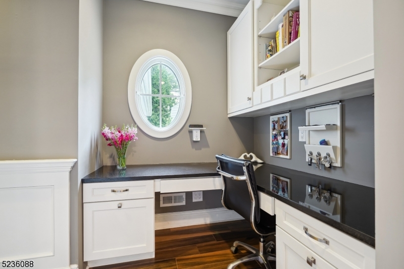 Hartshorn - Residential