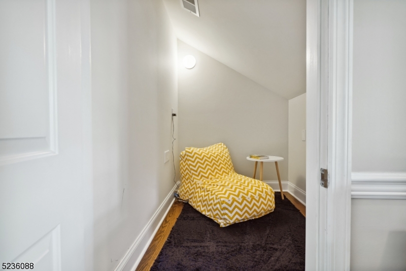 Hartshorn - Residential