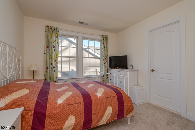 Hillside - Residential Lease